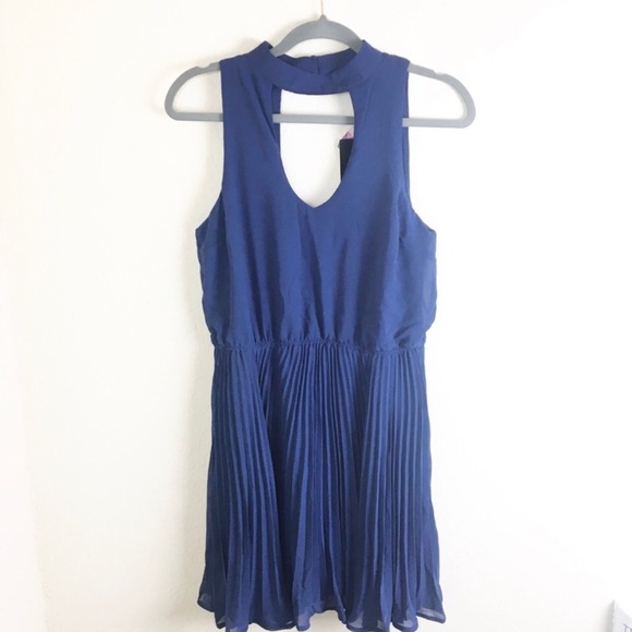 Big Strike USA Blue Pleated Dress, Size Small,
NEW WITH TAG, 36” Length - Picture 2 of 8